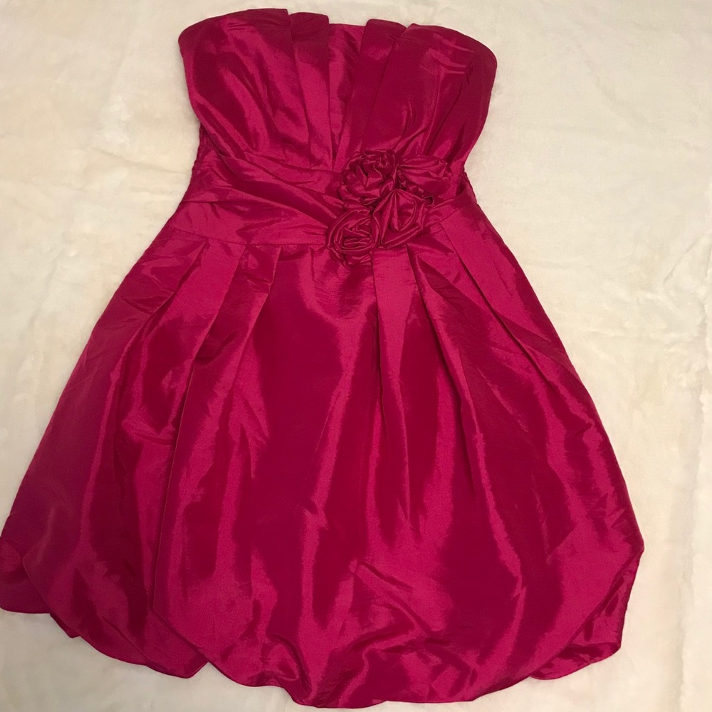 Pink Dress - Picture 5 of 6